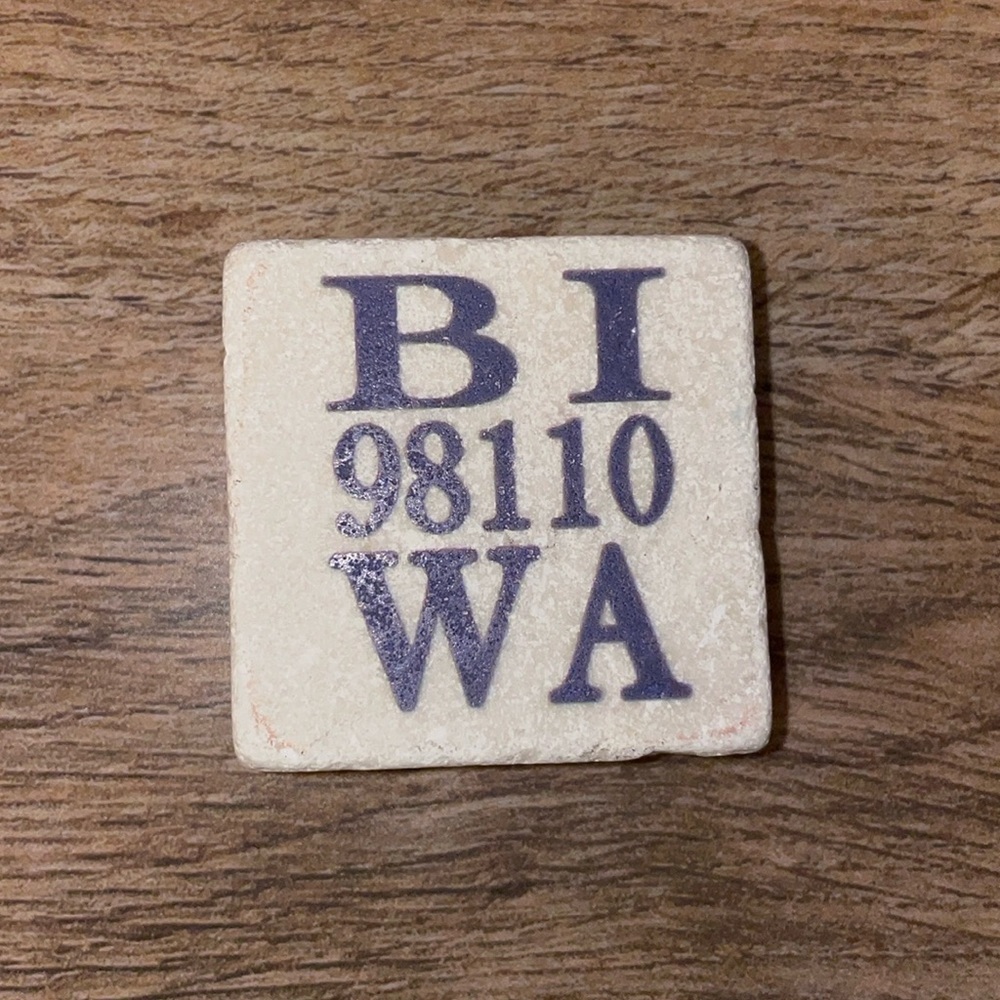 Bainbridge Island Washington BI WA 98110 travel souvenir stone magnet